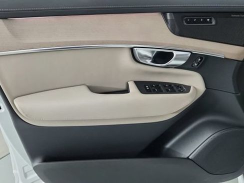 Certified 2026 Volvo XC90 B6 Ultra w/ Protection Package AWD/4WD image 48
