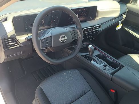 New 2026 Nissan Sentra SV w/ SV Convenience Package FWD image 12