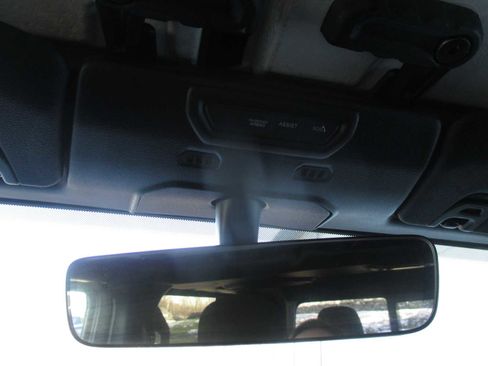 Used 2023 Jeep Gladiator Overland image 25