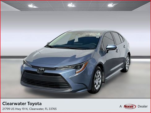 Certified 2024 Toyota Corolla LE FWD image 1