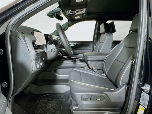 New 2026 Chevrolet Tahoe Premier image 12