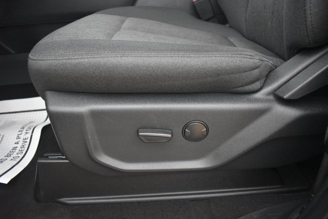Used 2024 Ford Expedition XLT RWD image 13