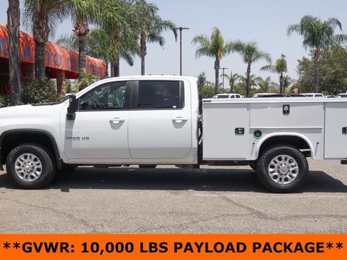 Used 2022 Chevrolet Silverado 2500 LT w/ Convenience Package AWD/4WD image 5