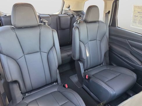 New 2026 Subaru Ascent Limited Bronze AWD/4WD image 18