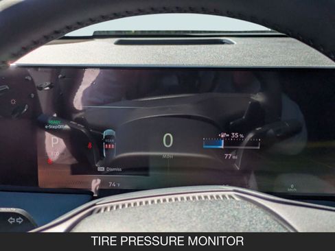 New 2026 Nissan Leaf Platinum+ w/ Cargo Package (Platinum+) image 19