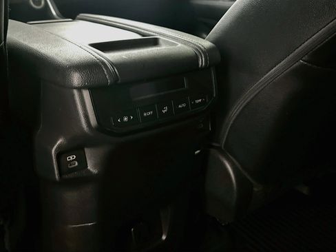 Used 2024 Toyota Grand Highlander AWD image 27
