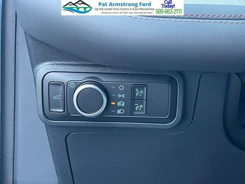 New 2026 Ford Explorer Active image 23