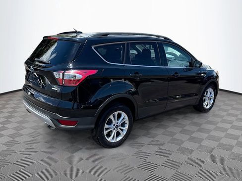 Used 2018 Ford Escape SE FWD image 8