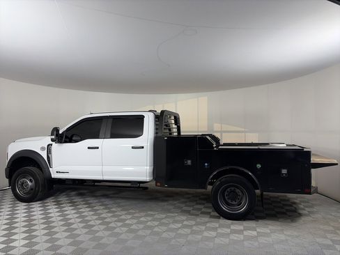 Used 2024 Ford F550 4x4 Crew Cab Super Duty image 4