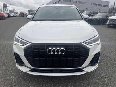 New 2025 Audi Q3 2.0T Premium
