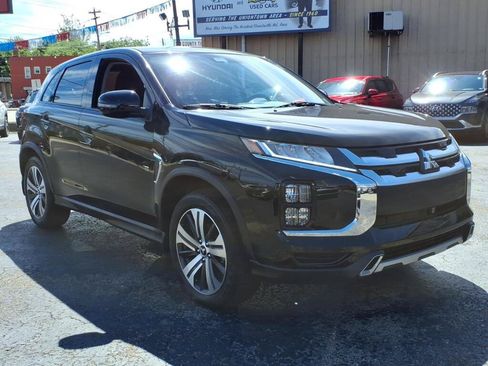 Used 2022 Mitsubishi Outlander Sport SE FWD image 3