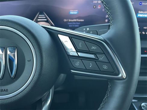 Used 2025 Buick Enclave Preferred image 20