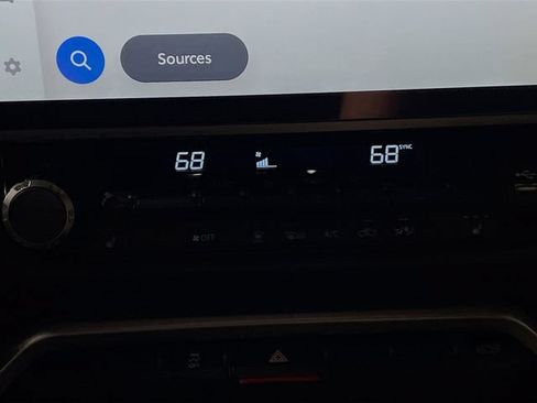 New 2026 Toyota Tundra SR5 AWD/4WD image 22