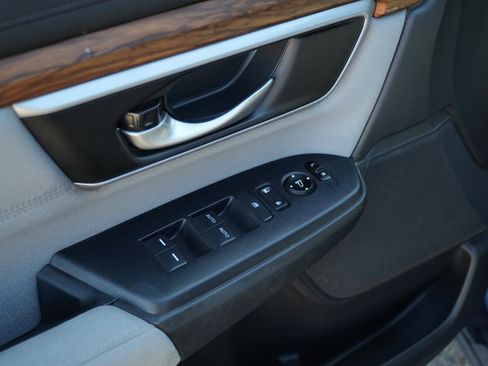 Used 2018 Honda CR-V EX image 14