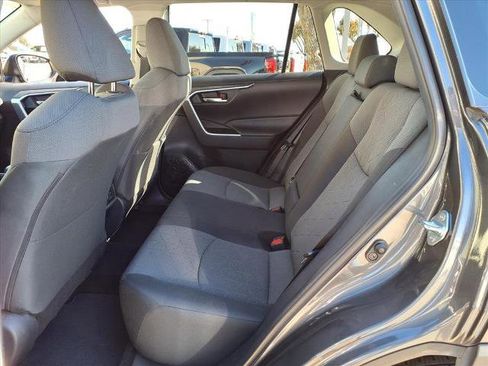 Used 2020 Toyota RAV4 XLE image 20