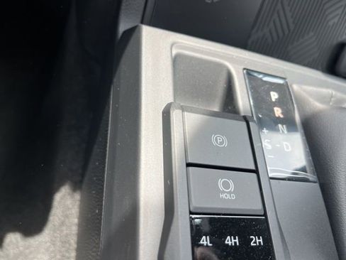 New 2025 Toyota Tacoma TRD Off-Road image 25