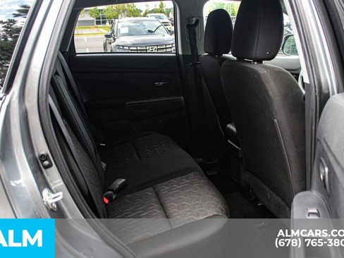 Used 2024 Mitsubishi Outlander Sport ES AWD/4WD image 17