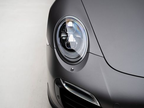 Used 2014 Porsche 911 Turbo S AWD/4WD image 12