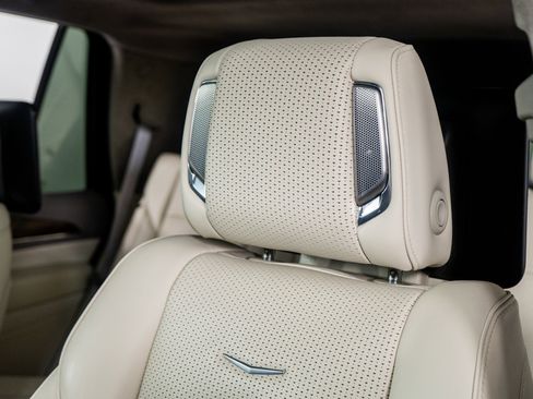 Used 2023 Cadillac Escalade Sport Platinum image 29