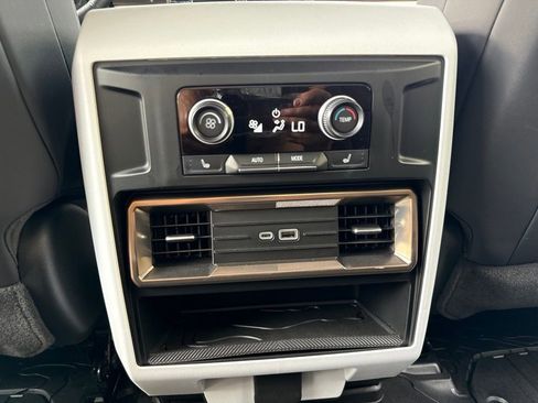 Used 2025 GMC Hummer EV 3X AWD/4WD image 36
