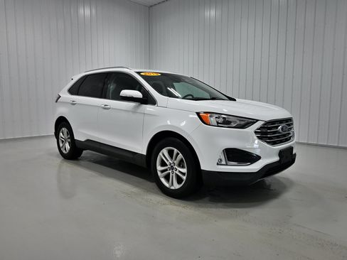 Used 2019 Ford Edge SEL w/ Equipment Group 201A AWD/4WD image 3