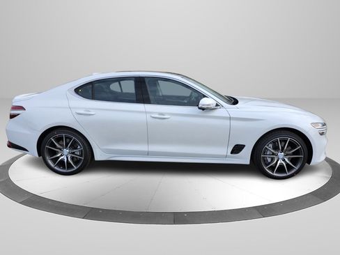 New 2026 Genesis G70 2.5T Prestige image 2