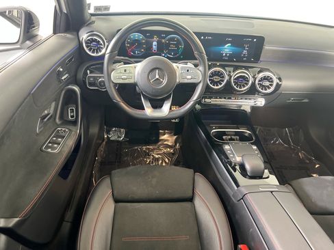 Used 2022 Mercedes-Benz A 220 4MATIC image 22