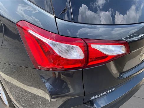 Used 2020 Chevrolet Equinox LS w/ LS Convenience Package FWD image 28