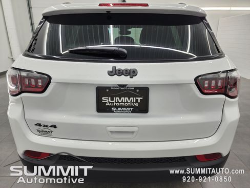 New 2026 Jeep Compass Latitude AWD/4WD image 29