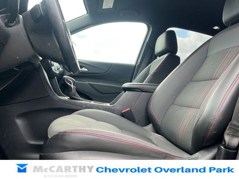 Used 2022 Chevrolet Equinox RS FWD image 9