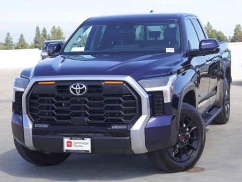 Certified 2022 Toyota Tundra Limited w/ TRD Off-Road Package AWD/4WD image 3