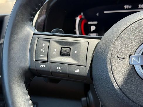 Used 2023 Nissan Pathfinder Platinum w/ Cargo Package AWD/4WD image 18