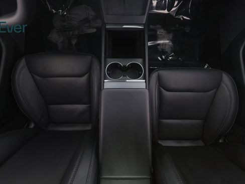 Used 2025 Tesla Model 3 Long Range RWD image 26