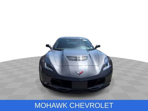 Used 2017 Chevrolet Corvette Z06 RWD image 3
