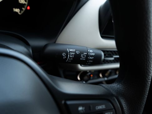 Certified 2026 Honda HR-V LX image 24