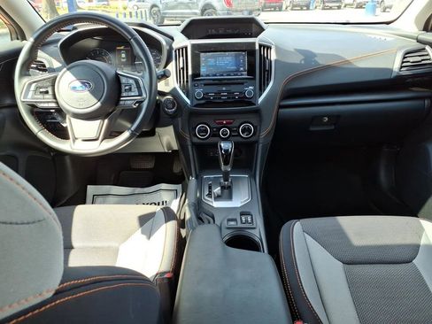 Used 2020 Subaru Crosstrek 2.0i Premium w/ Moonroof Package 2 image 12