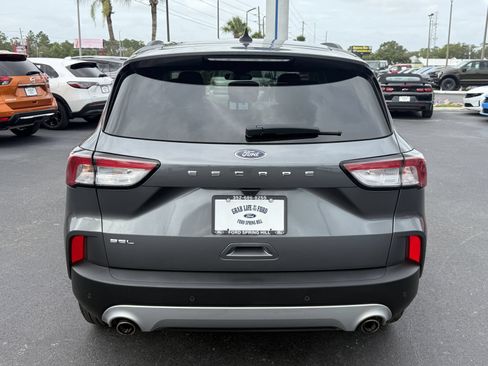 Certified 2022 Ford Escape SEL FWD image 5