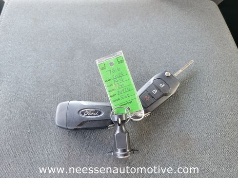 Used 2024 Ford F250 XLT image 31