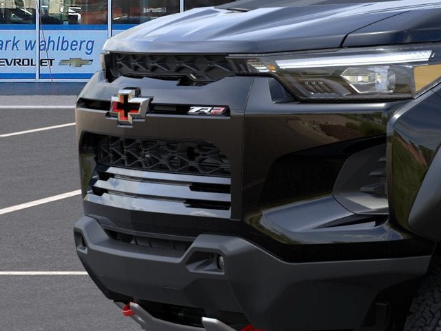New 2026 Chevrolet Colorado ZR2 w/ Technology Package AWD/4WD image 13
