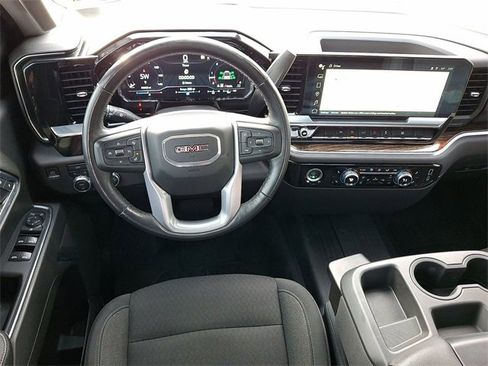 Used 2022 GMC Sierra 1500 Elevation w/ LPO, Elevation Black Package image 20