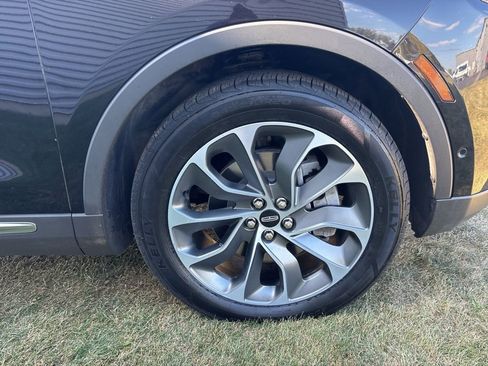 Used 2022 Lincoln Nautilus Reserve w/ Equipment Group 201A image 12