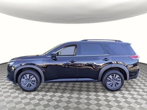 New 2026 Nissan Pathfinder SV image 18
