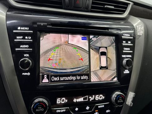 Used 2023 Nissan Murano Platinum w/ Cargo Package FWD image 32