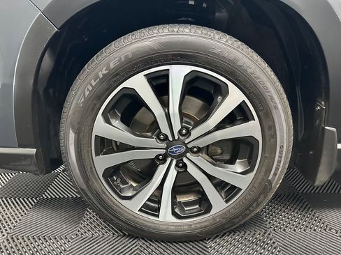 Used 2024 Subaru Forester Limited AWD/4WD image 39