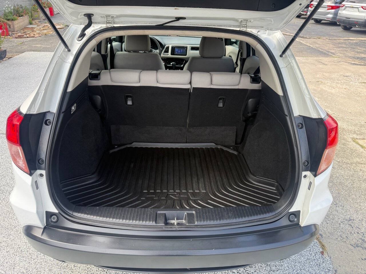 Used 2016 Honda HR-V EX image 22