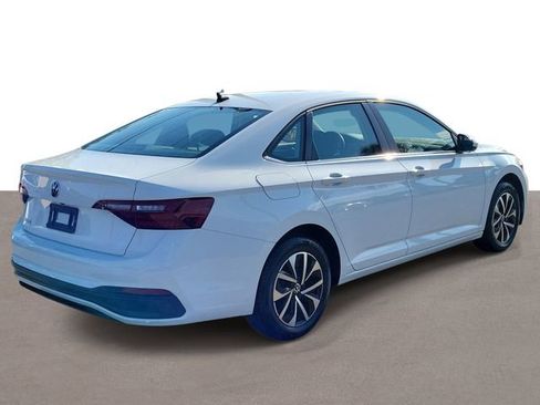 Used 2024 Volkswagen Jetta S FWD image 4