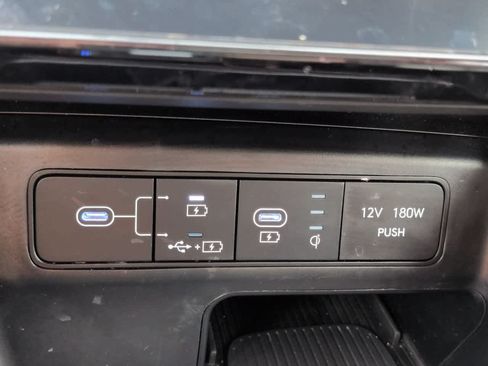 Used 2025 Hyundai Tucson SEL FWD image 22