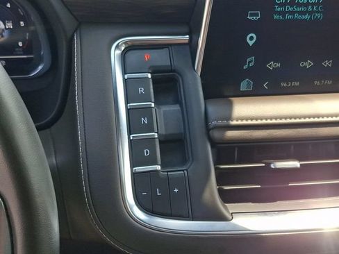 Certified 2023 Chevrolet Tahoe LT w/ Luxury Package AWD/4WD image 16
