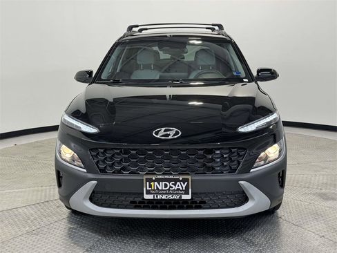 Used 2023 Hyundai Kona SEL image 2