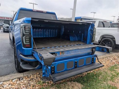 Used 2022 GMC Sierra 1500 Elevation image 20